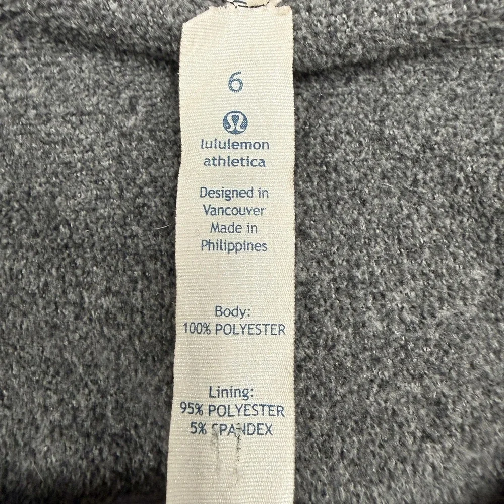 Lululemon Jacket Womens 6 Gray Asymmetrical Zip Fleece Lined Pockets High Collar